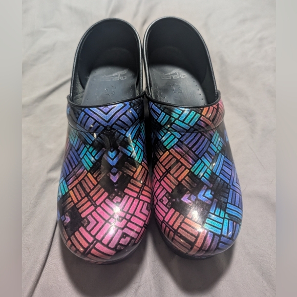 Dankso Women's Professional Color Weave Patent Leather Clog‎ EU 38, 7.5 Nursing - Picture 1 of 4
